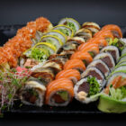 Mieszany VIP<a target="_blank" class="btn btn-order-promo-menu" href="https://sushimariuszlewandowski.papu.io/restaurant/shin-jidai-sushi-warszawa/menu/meal/853218b63f6b446c9fe7619366979b36">Zamów online</a>